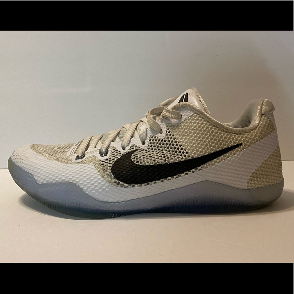 *used* Nike Kobe Bryant Basketball Shoes